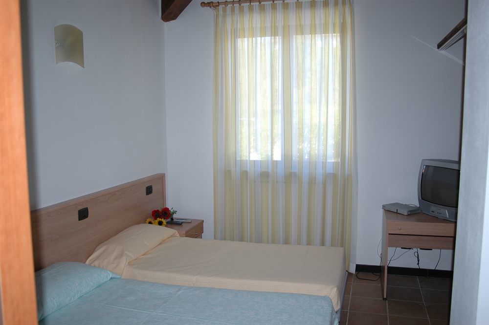 Residence Montebello Bolano Екстериор снимка